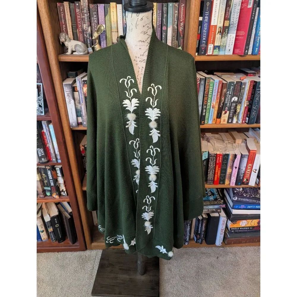 VintageβDark Green Knit wool shawl with White Floral Vine AppliquΓ© and Pom-Poms